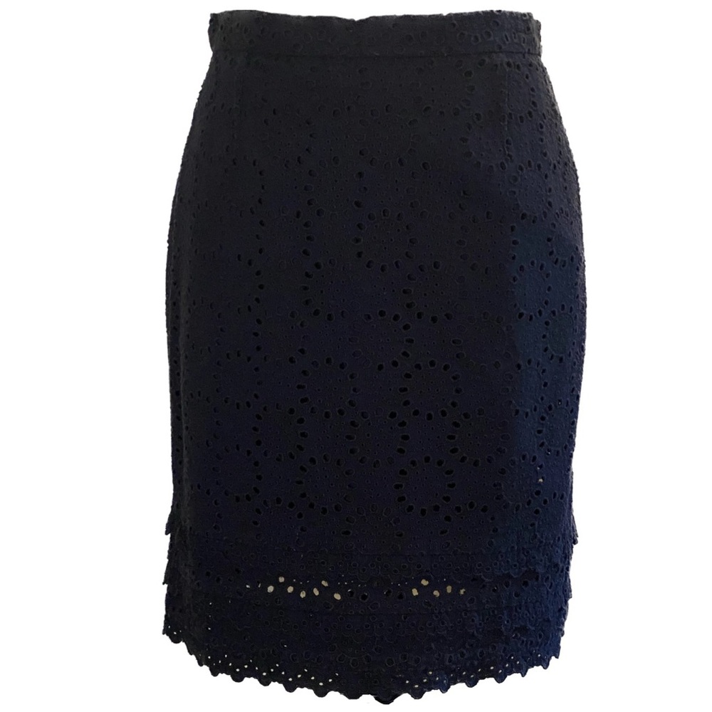 Elegant BCBGMaxAzria Black Eyelet Skirt -Size 6